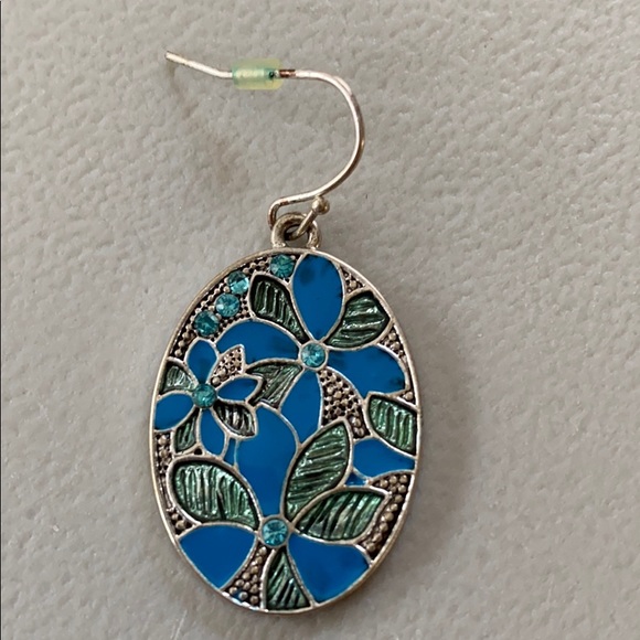 Silver-Turquoise Rhinestone Necklace Set - Picture 5 of 6